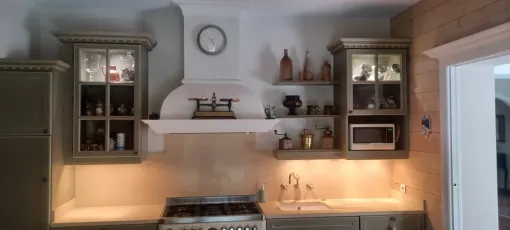chantier de peinture sur cogolin : application de marmorino et peinture blanche, Sainte-Maxime, EM Peinture & Décoration