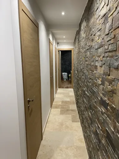 Mise en peinture d'une maison au plan de la tour, Sainte-Maxime, EM Peinture & Décoration