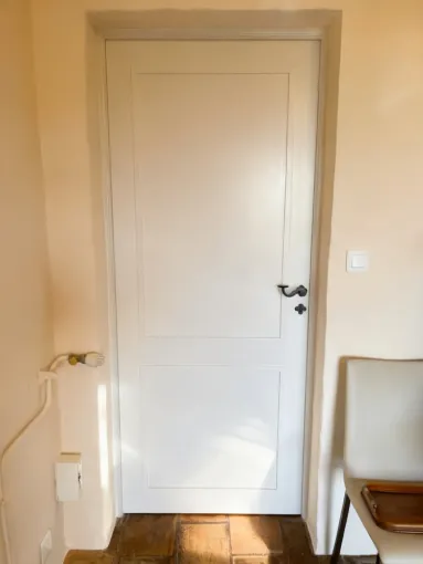 Rénovation de porte intérieure à Sainte-Maxime