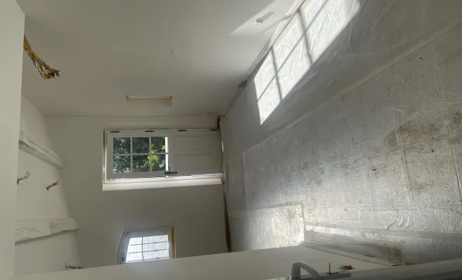 Travaux de mise en peinture à Carcès dans une dépendance neuve, Sainte-Maxime, EM Peinture & Décoration