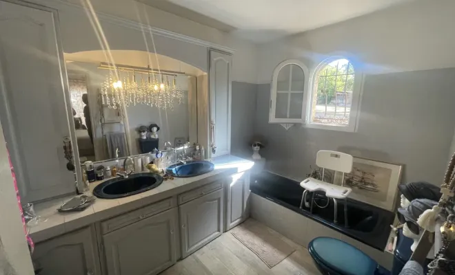 Rénovation complète d'une salle de bain au plan de la tour, Sainte-Maxime, EM Peinture & Décoration