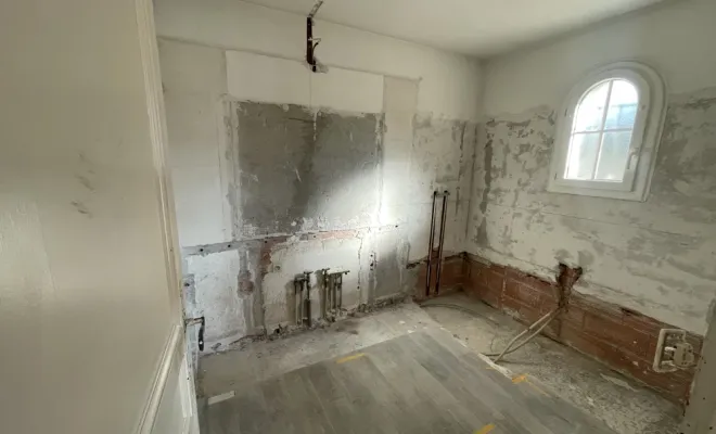 Rénovation complète d'une salle de bain au plan de la tour, Sainte-Maxime, EM Peinture & Décoration