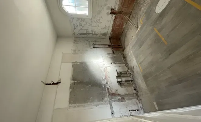 Rénovation complète d'une salle de bain au plan de la tour, Sainte-Maxime, EM Peinture & Décoration