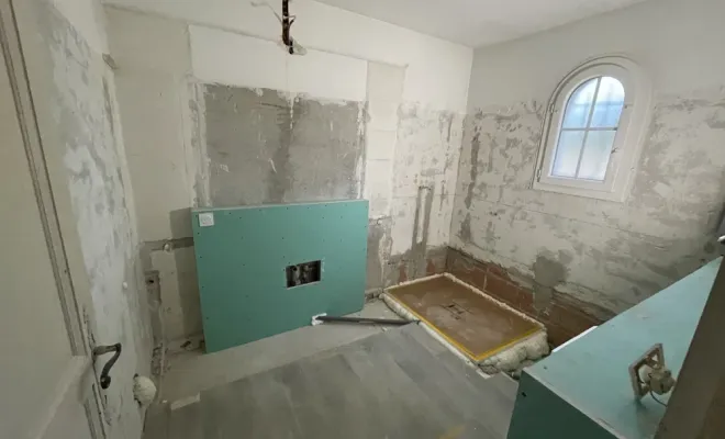 Rénovation complète d'une salle de bain au plan de la tour, Sainte-Maxime, EM Peinture & Décoration