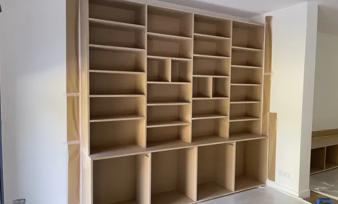 Travaux de peinture sur une bibliothèque en MDF à Saint-Germain-en-Laye, Sainte-Maxime, EM Peinture & Décoration