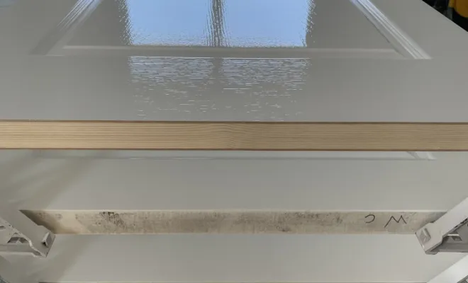 Lissage des murs et plafonds dans un appartement à saint Raphaël, finition à l’airless , Sainte-Maxime, EM Peinture & Décoration