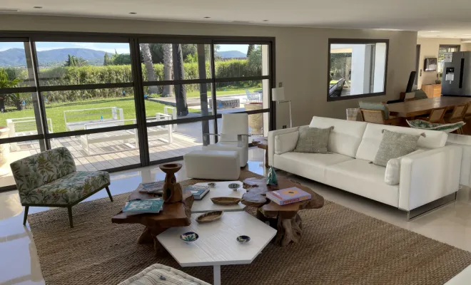 Clap de fin de Cette belle Villa à Grimaud , Sainte-Maxime, EM Peinture & Décoration
